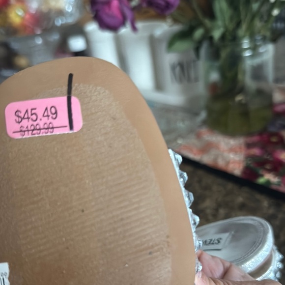 ONLY. 32. Steve Madden Silver Rhinestone Mules. - Picture 8 of 9